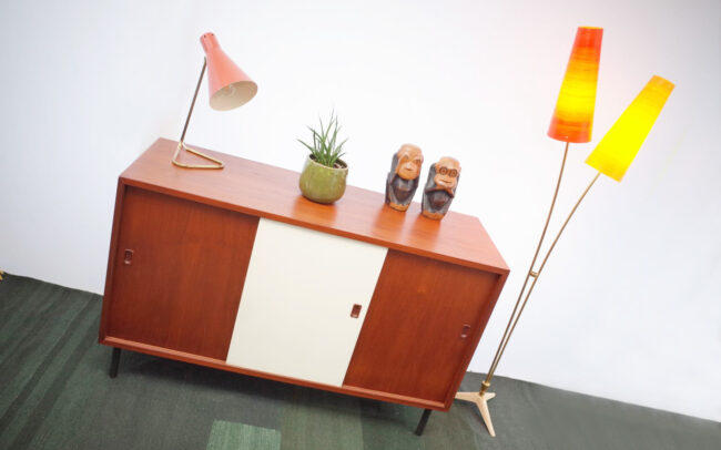 Teak_Sideboard_Vintag